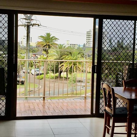 Seascapeatalexbeach Budget Accomodation Alexandra Headland Bagian luar foto