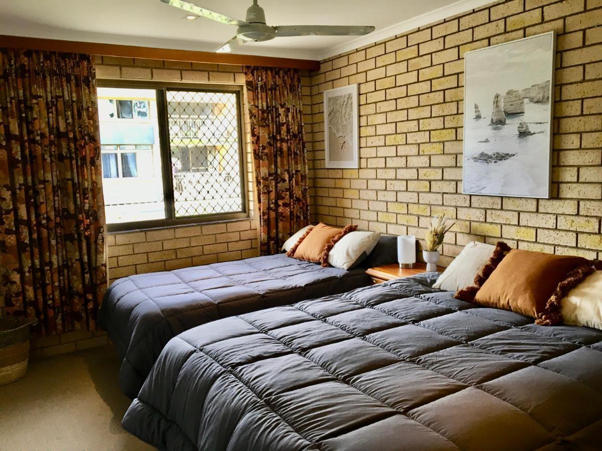 Seascapeatalexbeach Budget Accomodation Alexandra Headland Bagian luar foto