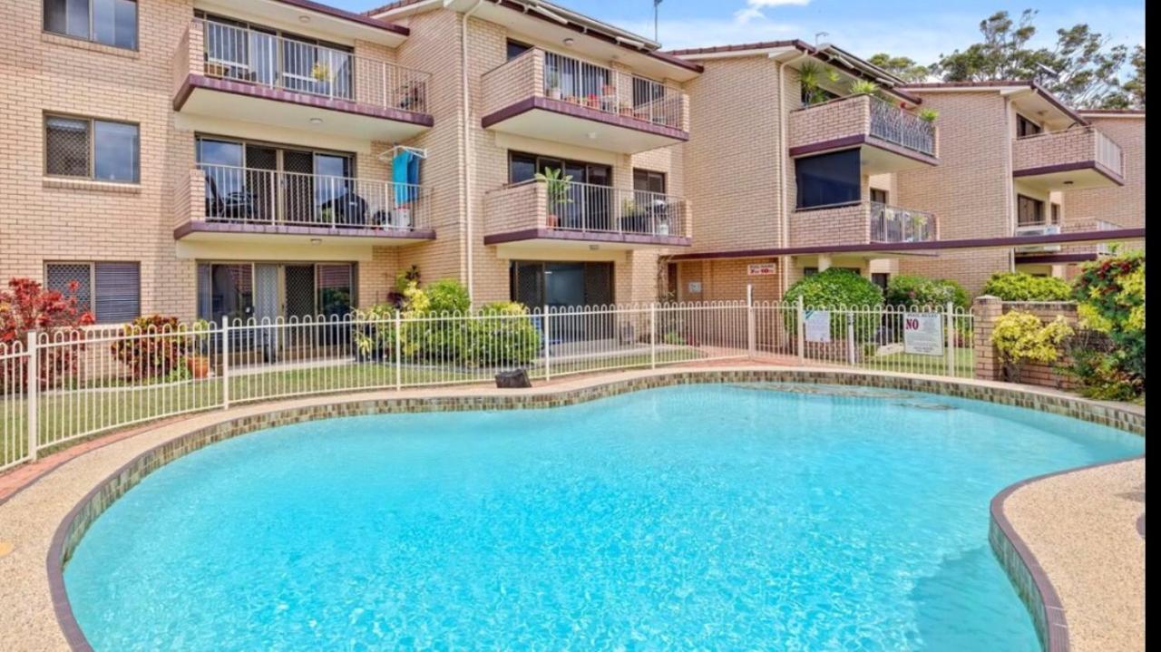 Seascapeatalexbeach Budget Accomodation Alexandra Headland Bagian luar foto