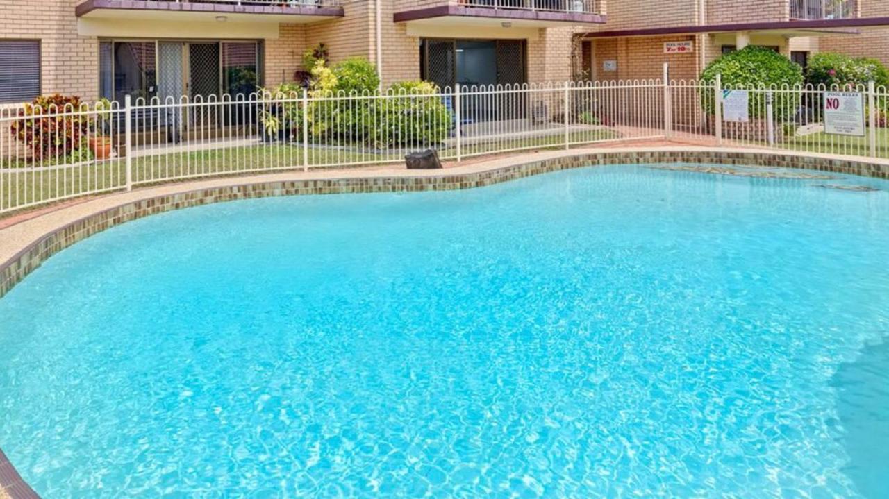 Seascapeatalexbeach Budget Accomodation Alexandra Headland Bagian luar foto
