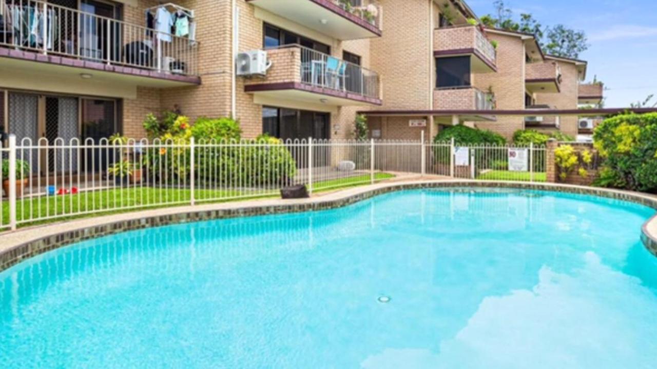 Seascapeatalexbeach Budget Accomodation Alexandra Headland Bagian luar foto
